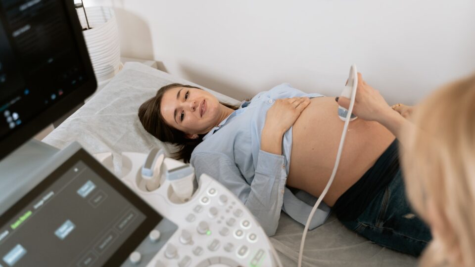 Resumo de ultrassonografia pré-natal: solicitar, avaliação e mais!