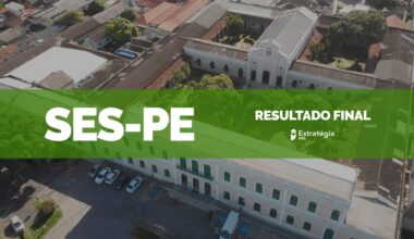 imagem ao fundo da Santa Casa de Misericórdia do Recife, com faixa verde sobreposta com as escritas em fonte branca "SES-PE Resultado Final" e logotipo do Estratégia MED
