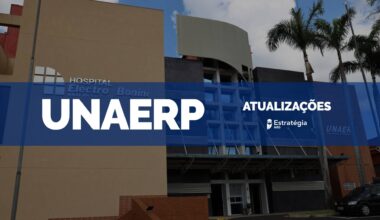 imagem ao fundo do Hospital Electro Bonini, com faixa azul sobreposta com as escritas em fonte branca "UNAERP Atualizações" e logotipo do Estratégia MED
