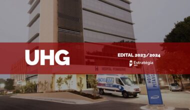 imagem ao fundo do Hospital Pitangueiras, com faixa vermelha sobreposta com as escritas em fonte branca "UHG Edital 2023/2024" e logotipo do Estratégia MED