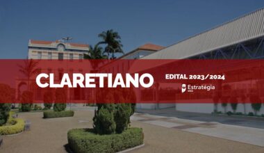 imagem aérea do Centro Universitário de Rio Claro, com faixa vermelha sobreposta com as escritas em fonte branca "CLARETIANO Edital 2023/2024" e logotipo do Estratégia MED
